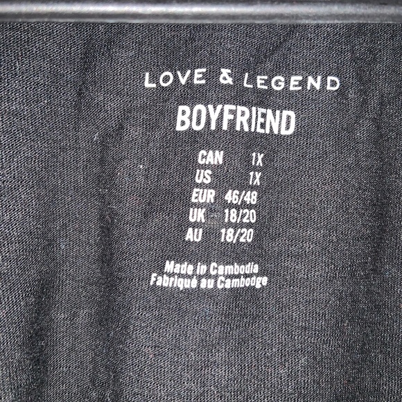 1X Boyfriend T-Shirt - Picture 4 of 4